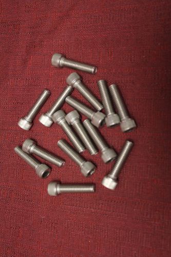 3/8-16 x 1-1/2&#034;  18-8 Stainless steel socket cap screw 15 pcs New