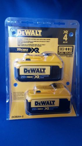 2 New In FACTORY PACKAGE Dewalt 20V DCB204 4.0 Batteries For Drill,Saw 20 Volt