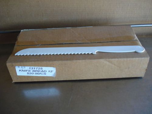 Bx/12 White Bread Knifes, Serrated Plastic
