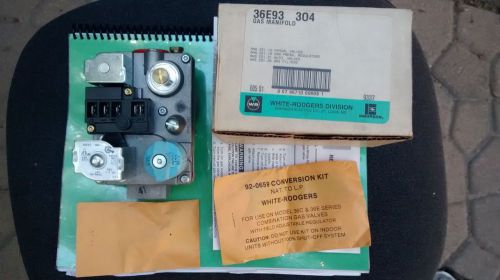 White rodgers 36e93 304 gas valve new with 92-0659 conversion kit for sale