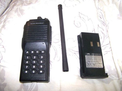 VERTEX VX-900V    VHF HANDHELD W/DISPLAY