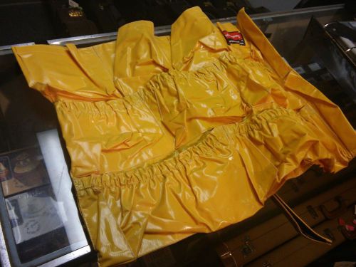 New Rubbermaid Yellow Brute Round Container Caddy Bag 12 Pocket 086876015621