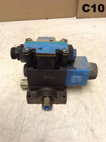 Vickers DG4V-3S-2AL-M-FW-B5-60 Solenoid Operated Directional Control Valve