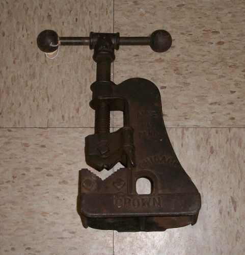 Early chicago crown pipe vice number 2 antique table mounted vice clamp for sale