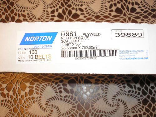 Lot of 10 Norton R981 1-1/8&#034; x 30&#034; Scalloped 100 Grit Plyweld Sanding Belts  USA