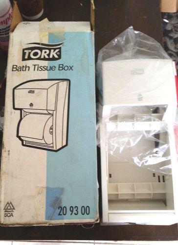 TORK BATH TISSUE BOX DISPENSER (2) ROLL