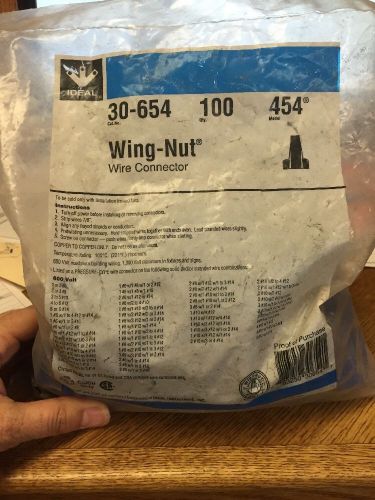 Ideal 30-654 Large Blue Wirenuts Lot Of 100