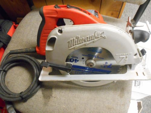 Milwaukee 6390-20 tilt-lok 15 amp 7-1/4-inch circular saw with tilting handle for sale