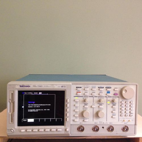 Tektronix TDS754D 500MHz, 4 Channels Digital Oscilloscope w/ Option 2M