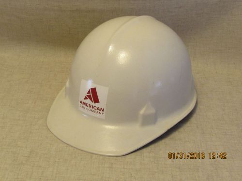 White fiberglass jackson hard hat sc-10 excellent condition for sale