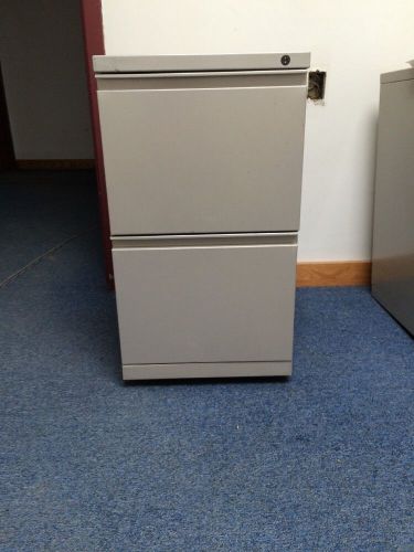 Meridian 2 Drawer File Cabinet, With Locks, With Rollers