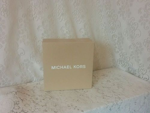 NEW Michael Kors EMPTY Paper Gift Box 8&#034; X 8&#034; X 3&#034;