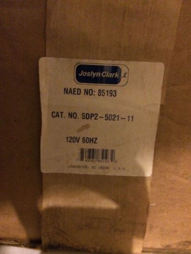 Joslyn Clark 5DP2-5021-11 New Sealed Box