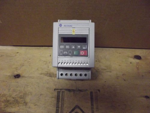 Allen bradley 160-aa02nsf1p1 series c 208-240 in / 208-230 out 0.5hp for sale