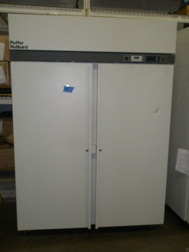 PUFFER HUBBARD LAB REFRIGERATOR LR450A20 - TESTED AT 43 DEGREES