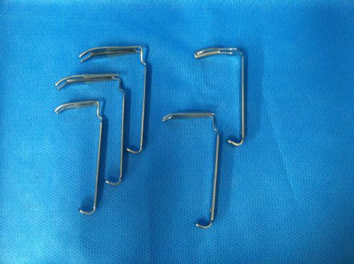 V. Mueller, Weck, and Miltex Lot of 5 Ring Retractor Blades