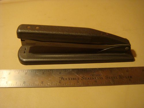 Extremely RARE Vintage TATUM model T110 stapler