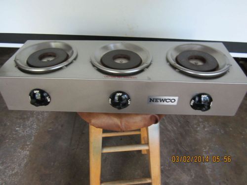 COMMERCIAL GRADE  3 COFFEE WARMER BY NEWCO