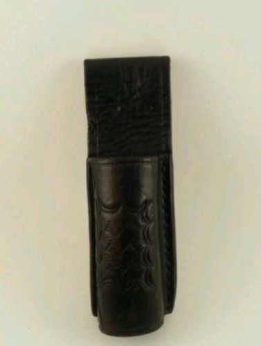 Leather basketweave police duty flashlight holder