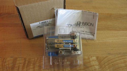 Johnson Controls Thermostat Direct Acting T-4054-1-New In Box