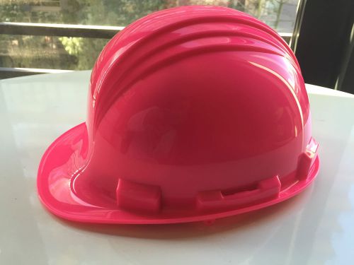 North safety hot pink  4 pt ratchet suspension hdpe standard safety hard hat cap for sale