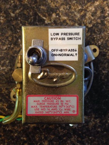Dwyer Pressure Switch