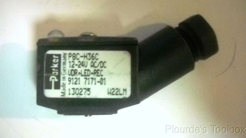 Unused Parker LED Cable Plug 12-24 VAC/DC DIN, P8C-H36C
