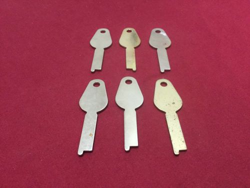 Misc Flat Steel Key Blanks 1242 &amp; 1242L, Set of 6 - Locksmith