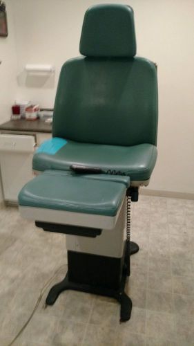Midmark 75l dentist chair