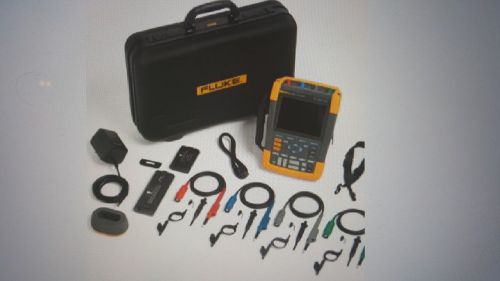 Fluke 190-204/am/s 4 channel lcd color scopemeter oscilloscope with scc290 kit, for sale