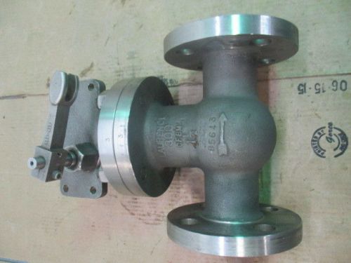 Laurence 300 stainless globe valve #4301000d htb5643 1 1/2&#034; flanged cf8m used for sale