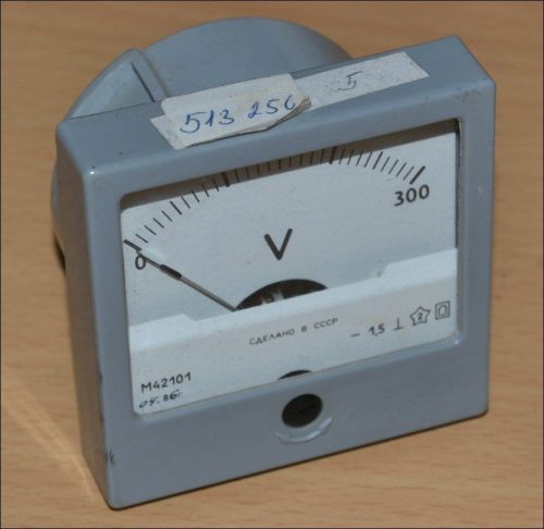 0-300V DC Panel Voltmeter. Class 1.5. #513256