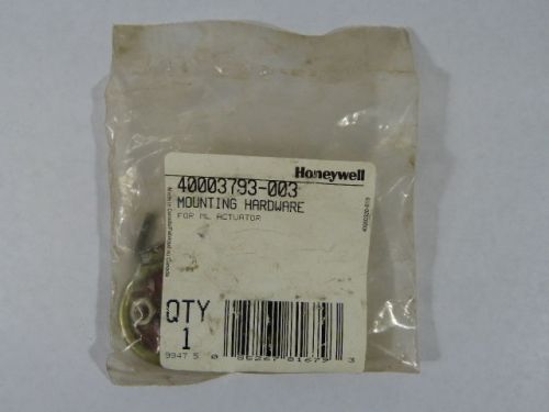 Honeywell 40003793-003 Mounting Hardware for Actuator ! NEW !