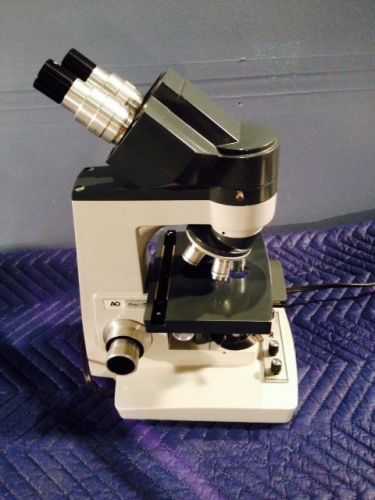 American Optical Hiiobuk Micostar Microscope