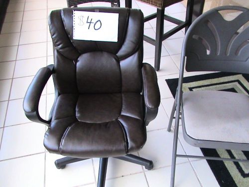 New Office Chair Computer Desk Hydraulic Black or Brown Pre-assembled 4 pick up!