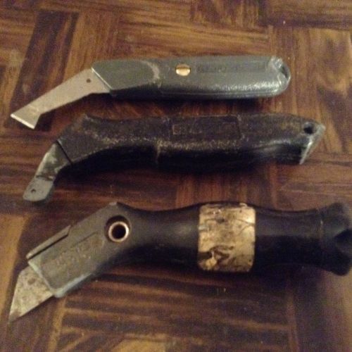 Lot of three assorted knives