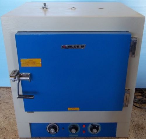 . BLUE M STABIL-THERM GRAVITY OVEN MODEL: OV-18A SERIAL: 18A709 BOM# H9-00009 TE