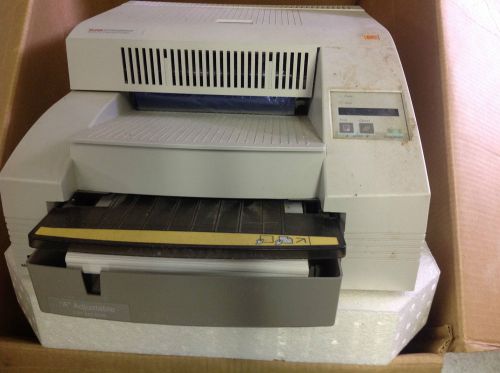 KODAK PROFESSIONAL 8670 PS Thermal Printer with &#034;A&#034; Adjustable Tray 843 5109