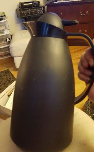 Insulated coffee caraf