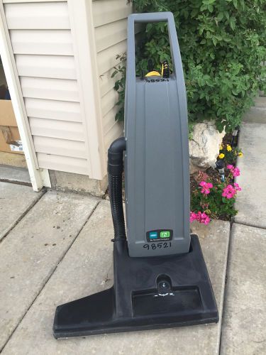 Nobles tennant v-wa-26 heavy duty 27&#034; commercial vacuum works great for sale
