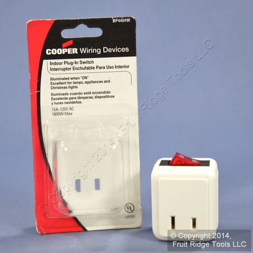 Cooper White Indoor Plug-In Polarized Illuminated Rocker Switch Outlet BP4404W