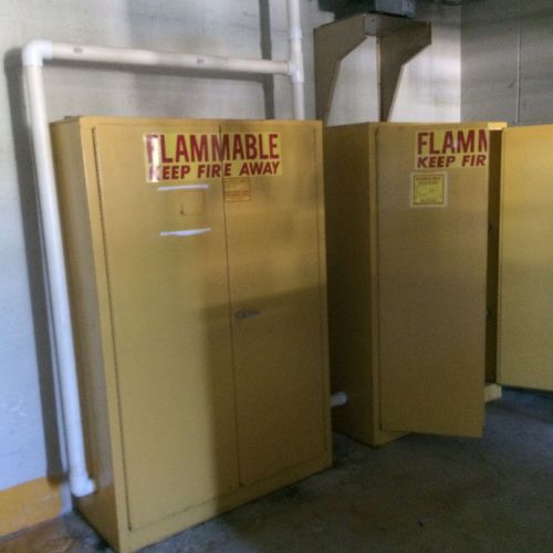 JUSTRITE Flammable Safety Cabinet