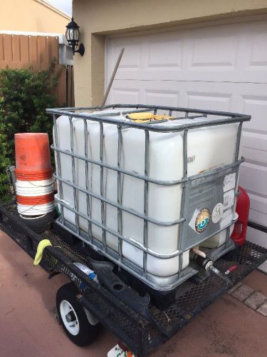 Trailer With 200 Gallon Water Tank