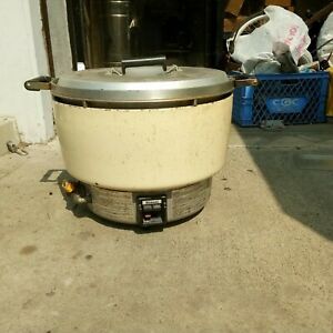 Rinnai RER-55AS-N 55 Cup Natural Gas Commercial Kitchen Rice Cooker
