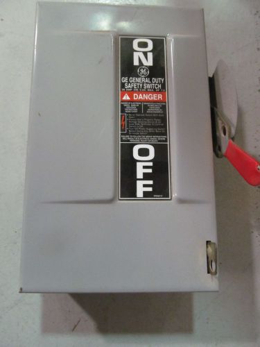 GE General Electric 30 Amp Disconnect TGN3321 Fusible Type 1