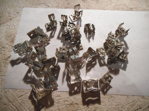 MIXED LOT OF FUSE CLIP HOLDER