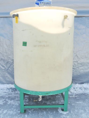 720 GALLON PLASTIC TANK, STEEL STAND