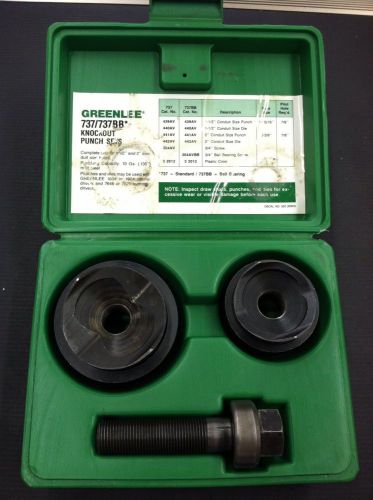GREENLEE Knockout Punch Set 1-1/2&#034; - 2&#034; CONDUIT SIZE (MANUAL STANDARD ROUND)