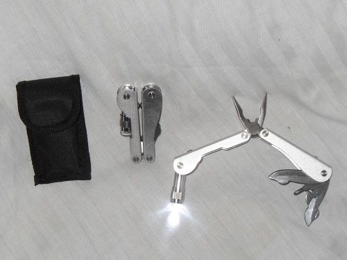HAND TOOL MINI PLIERS LED LIGHT BLADES BOTTLE OPENER SCREWDRIVER NEW LOT SILVER