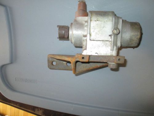 ML magneto 1 cyl. hit miss stationary engine with bracket type N.A.K